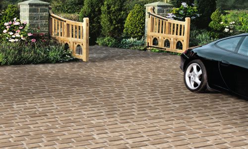 Stonemarket - Millstone Driveway Setts - Bruges - Project Pack